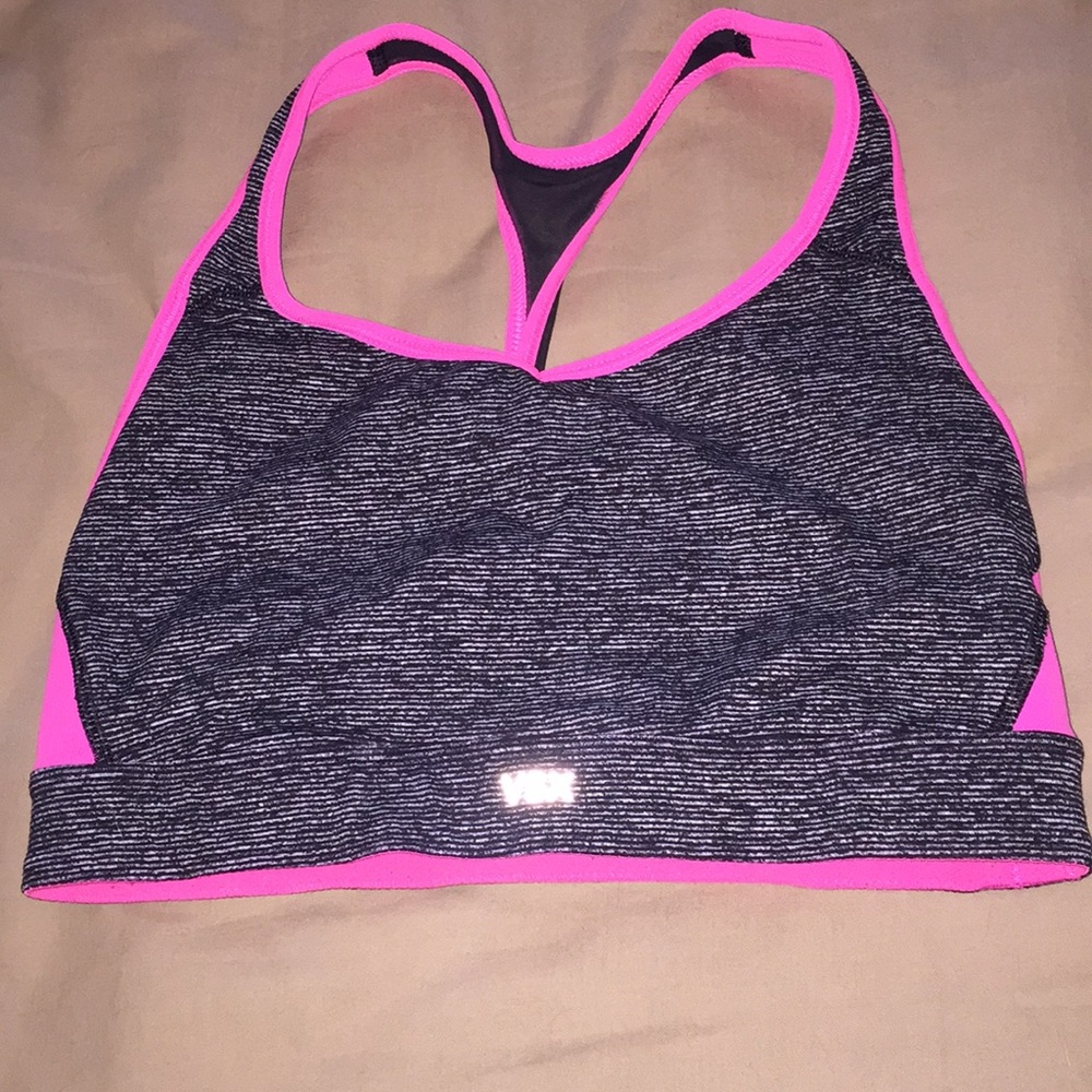 🖤 Victoria’s Secret Sports Bra